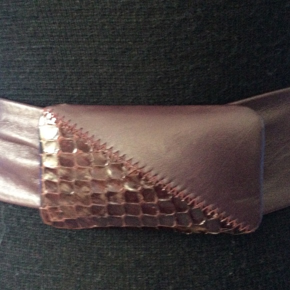 Vintage Emmanuel Leather Suede Belt Made in Canada Burgundy Adjustable Small/Med - Picture 6 of 13